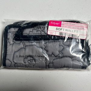 NWT Thirty-one bag soft wallet